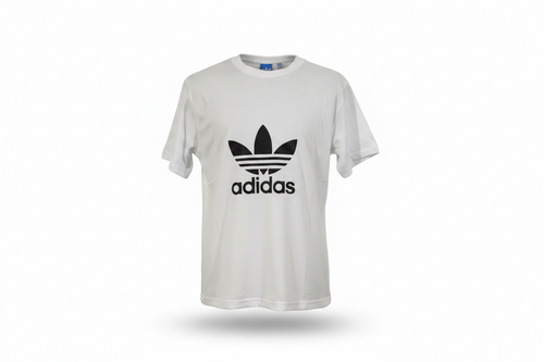 Playera premium Adidas blanca con logo negro en talla XL, diseñada por Selah Boutique, mostrando el frente de la prenda.