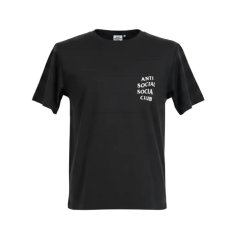 Camisa negra de Playeras Premium Anti Social con letras de colores, diseño moderno y estilo casual de la marca Selah Boutique.