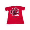 Playera antisocial club roja de la marca My Store 2, camiseta esencial con diseño en color rojo y estilo casual.