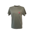 Playera premium AMIRI VERDE G de color verde con logotipo en la parte frontal, diseñada por Selah Boutique.