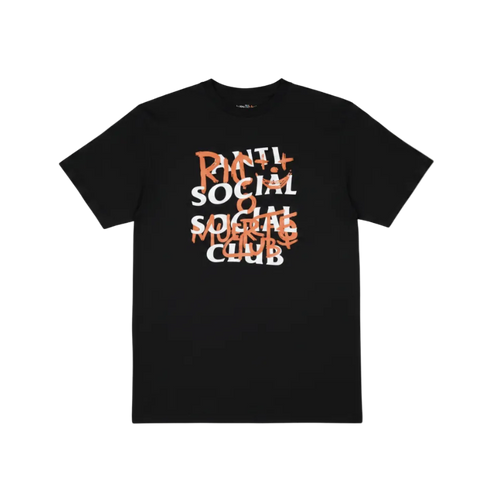 Playera premium Antisocial Club negra con letras naranjas, diseño de camiseta casual de la marca Selah Boutique.