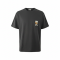Playera premium negra de Off White con logo de oso cargando a Elmo en la espalda, tamaño XL, de la marca Selah Boutique.