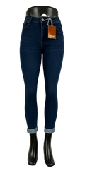 PANTALON ENTUBADO AZUL DETALLE TOBILLO