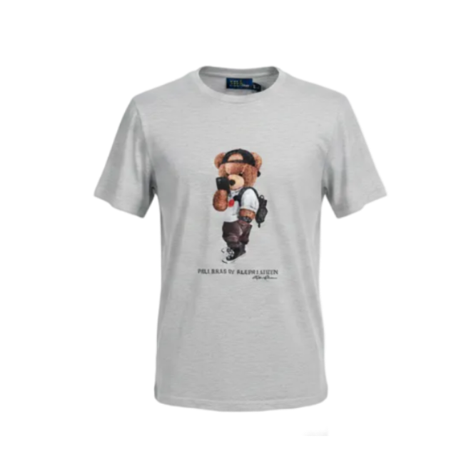Playera polo blanca de la marca Selah Boutique, estilo selfie con diseño premium, en vista frontal sobre fondo neutro.