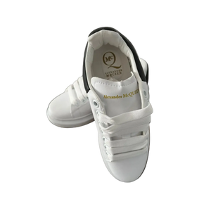 TENIS  ALEXANDER MCQUEEN BLANCO / NEGRO