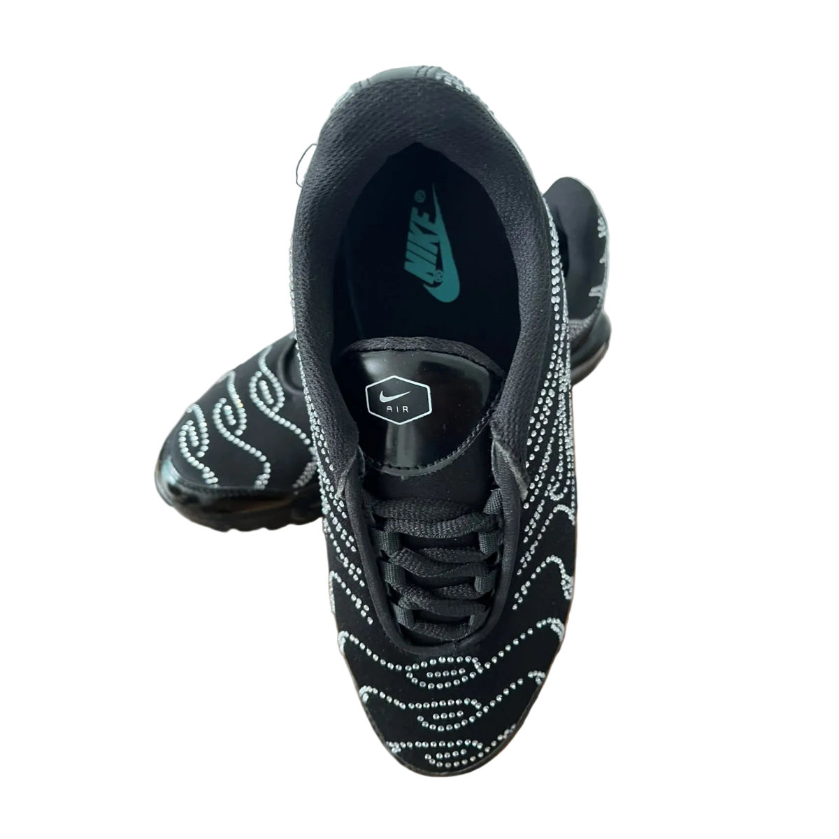 TENIS NIKE SWAROUSKI NEGRO / PLATA