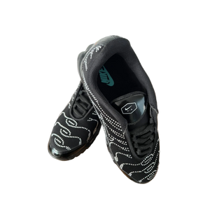 TENIS NIKE SWAROUSKI NEGRO / PLATA