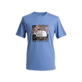 Playera premium azul The North Face para hombre, estilo casual, con logo visible en la parte frontal.