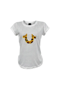 Playera blanca Selah Boutique con logo de True Religion estampado con diseño de girasoles para mujer